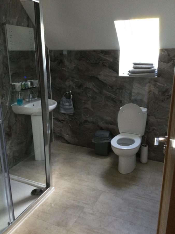 Ben Nevis Manor Bed & Breakfast ฟอร์ตวิลเลียม ภายนอก รูปภาพ
