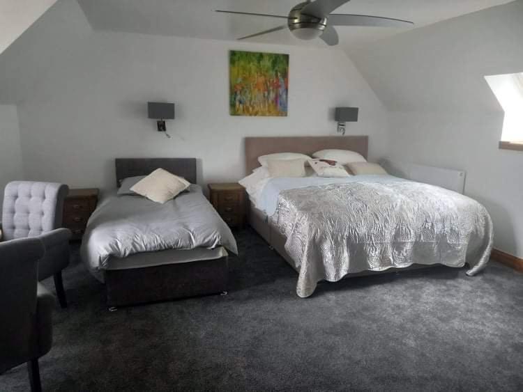 Ben Nevis Manor Bed & Breakfast ฟอร์ตวิลเลียม ภายนอก รูปภาพ
